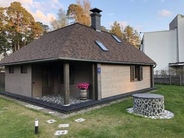 Фотографии Дома для отпуска Clockhouse Cottage г. Саулкрасты (Латвия) №2 Фото Дома для отпуска Clockhouse Cottage г. Саулкрасты 2